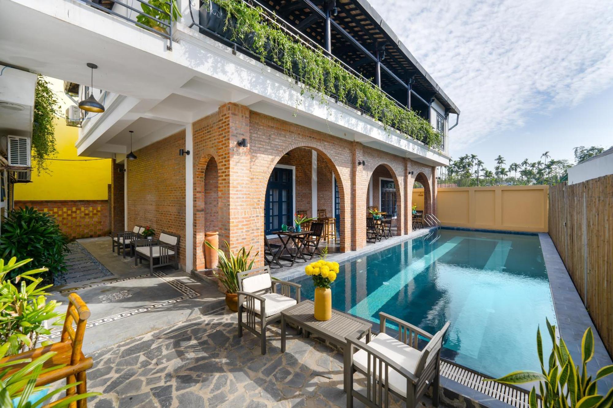 Calm House 3 Boutique Hotel ホイアン エクステリア 写真